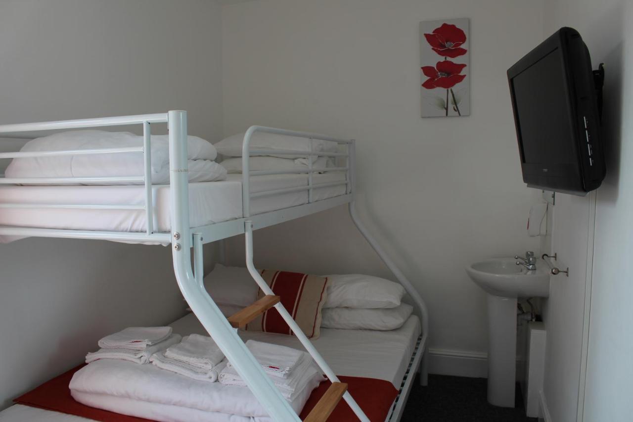 Backpackers Blackpool Hotel & Suites Экстерьер фото